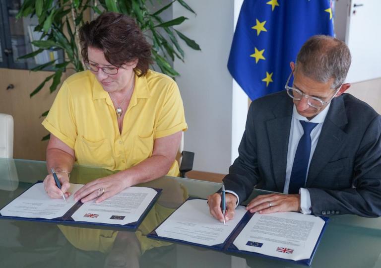 Jungtinė Karalystė prisijungė prie Europos migracijos tinklo