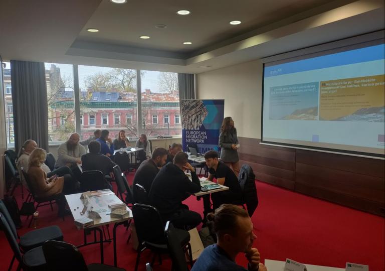EMN Lithuania team presented the educational tool Destination Europe to youth workers